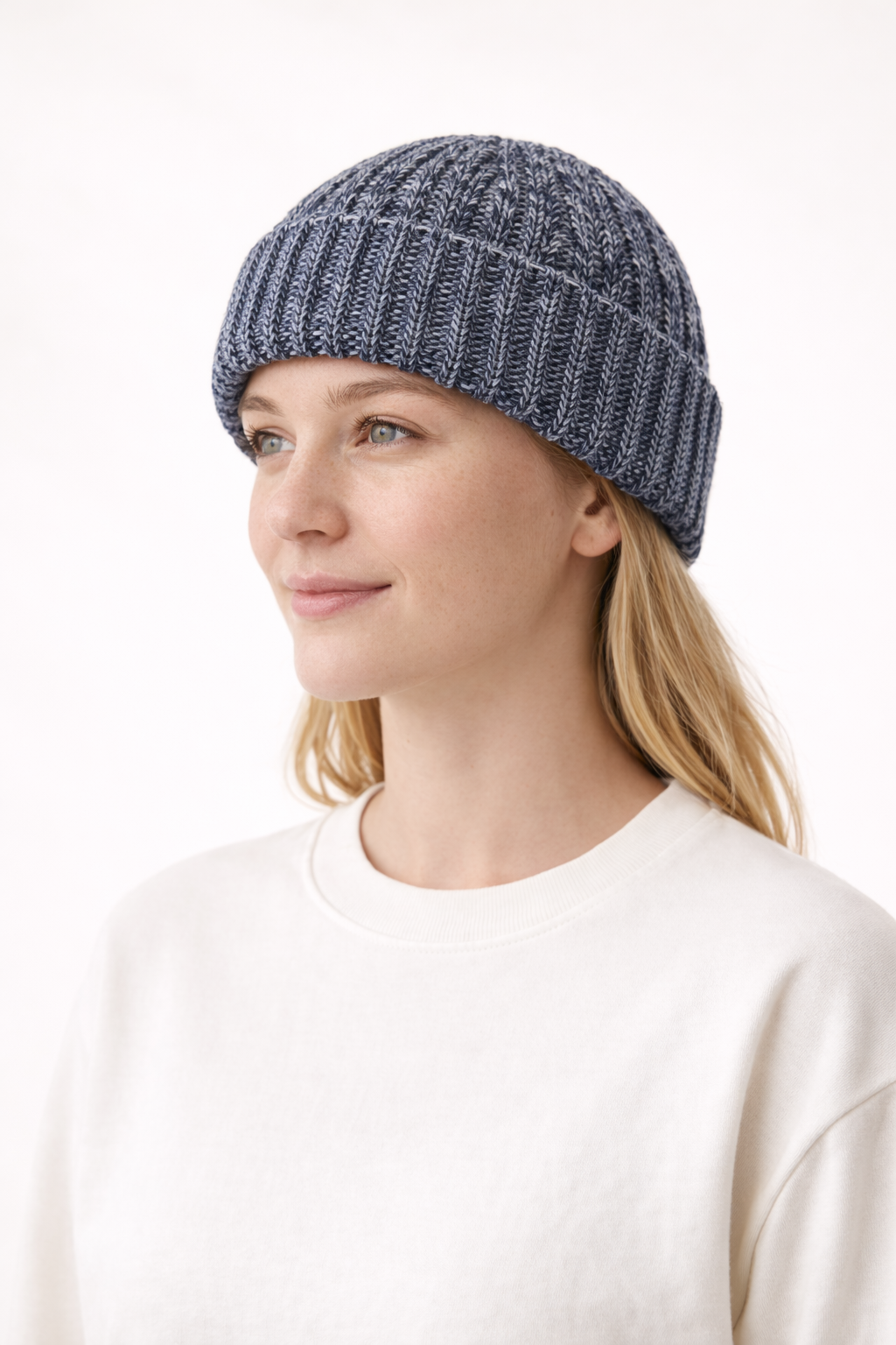 Chunky Knit Beanie - Navy/White