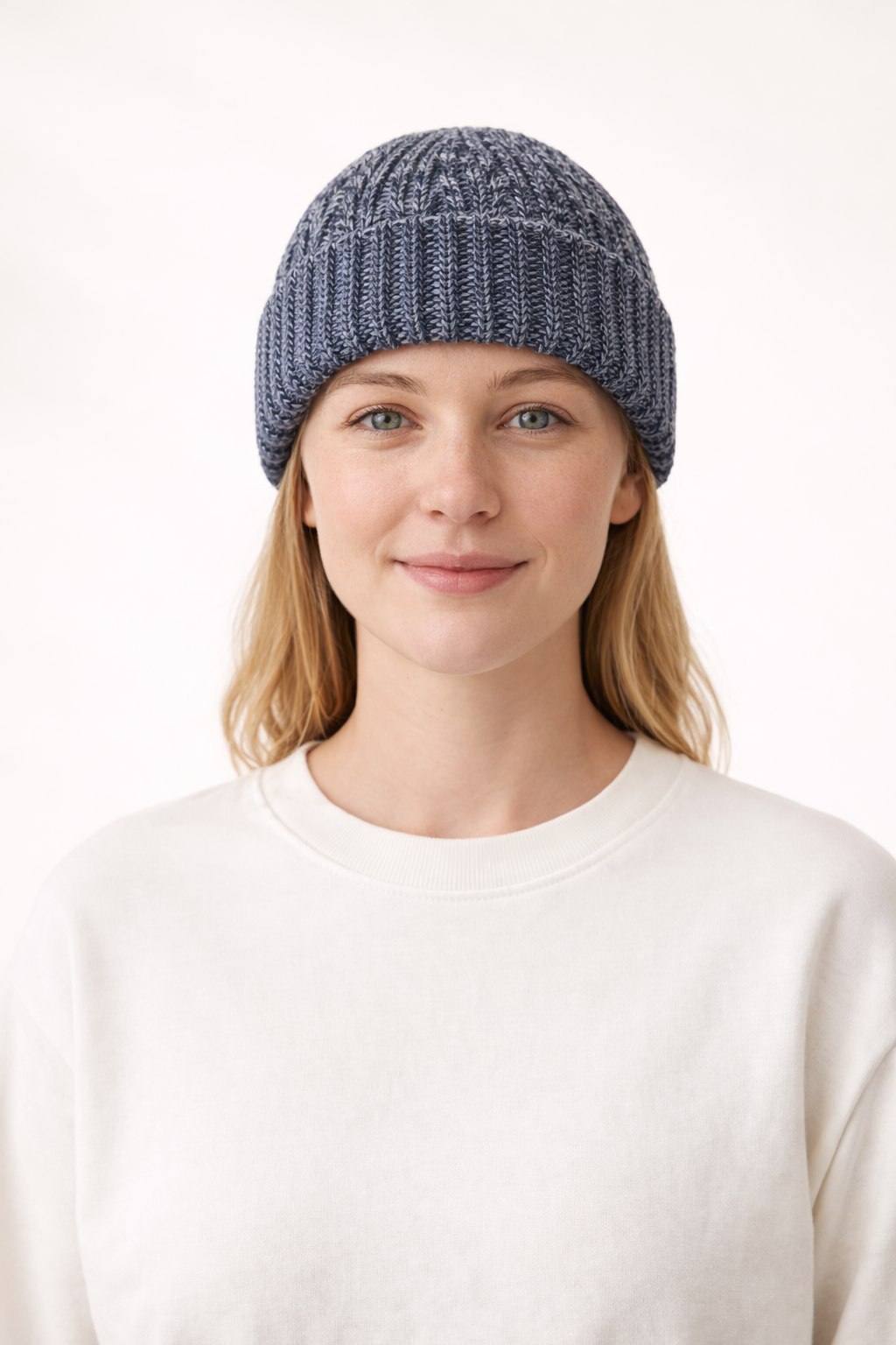 Chunky Knit Beanie - Navy/White