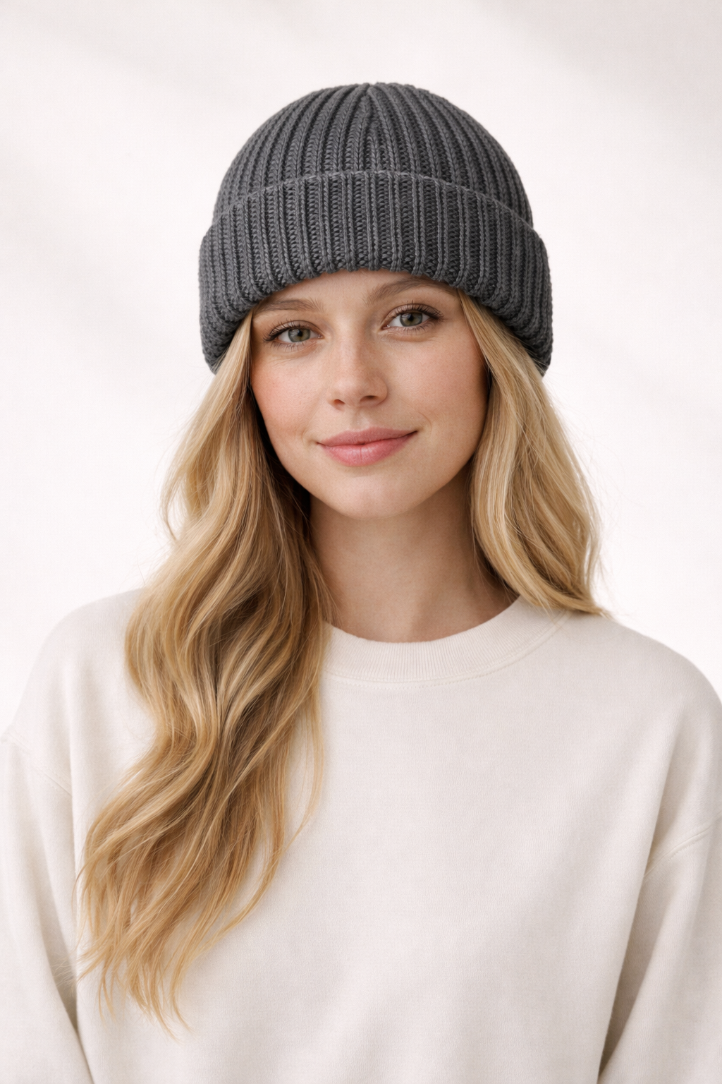 Chunky Knit Beanie - Black Natural