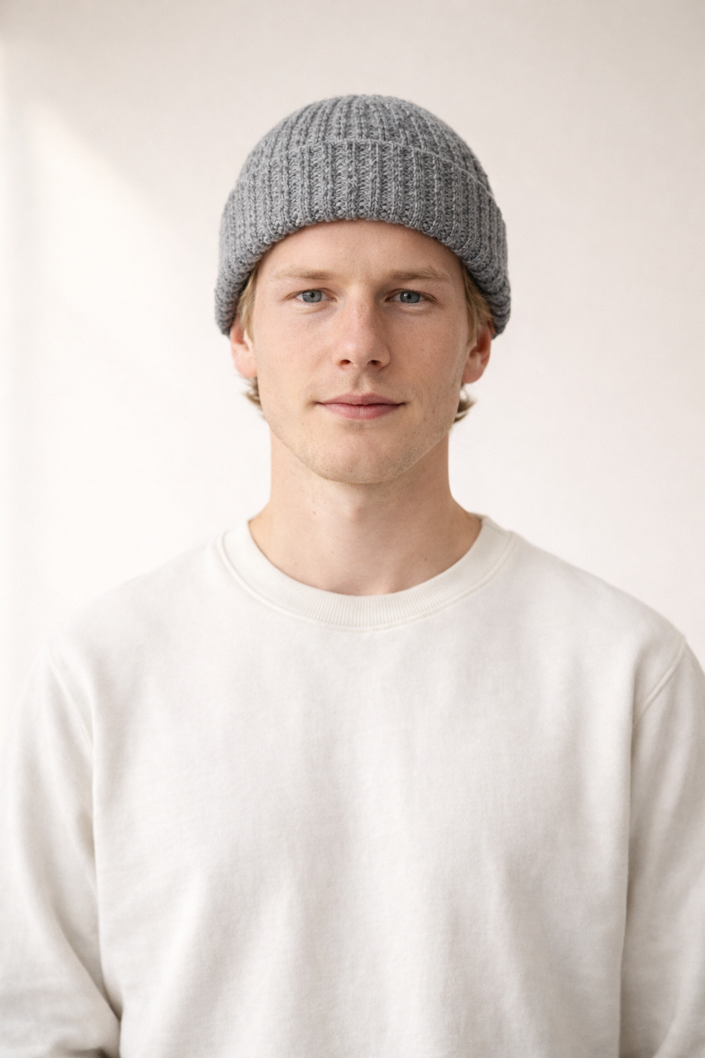Chunky Knit Beanie - Grey/White