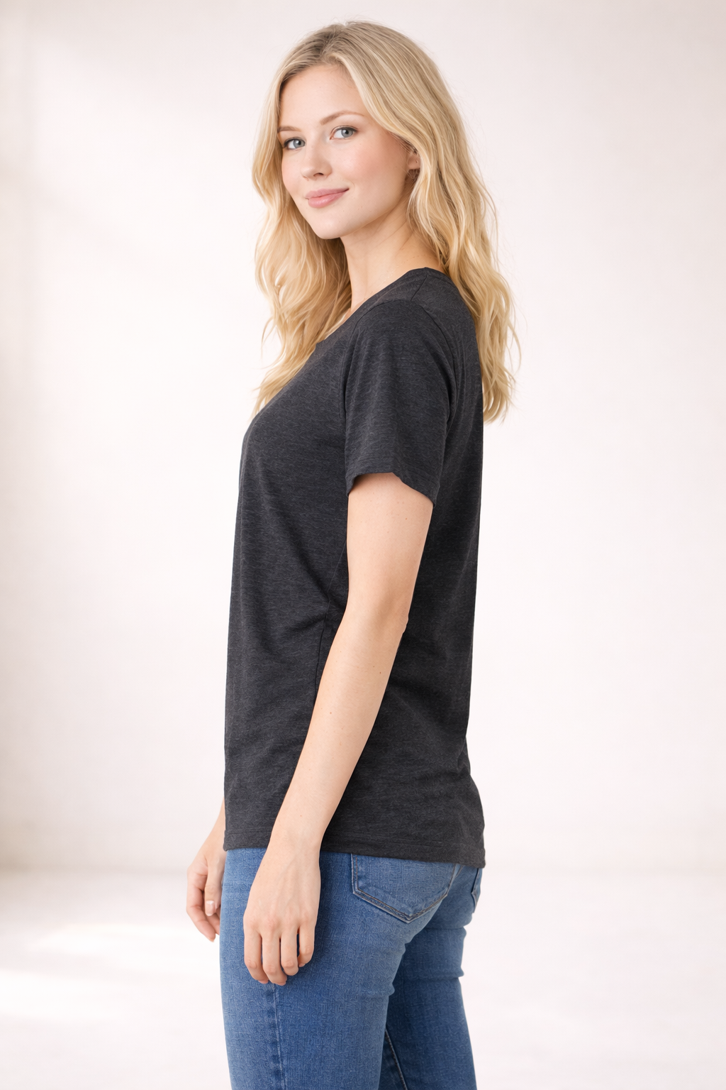 Women's Relaxed T-Shirt - Dark Grey Heather